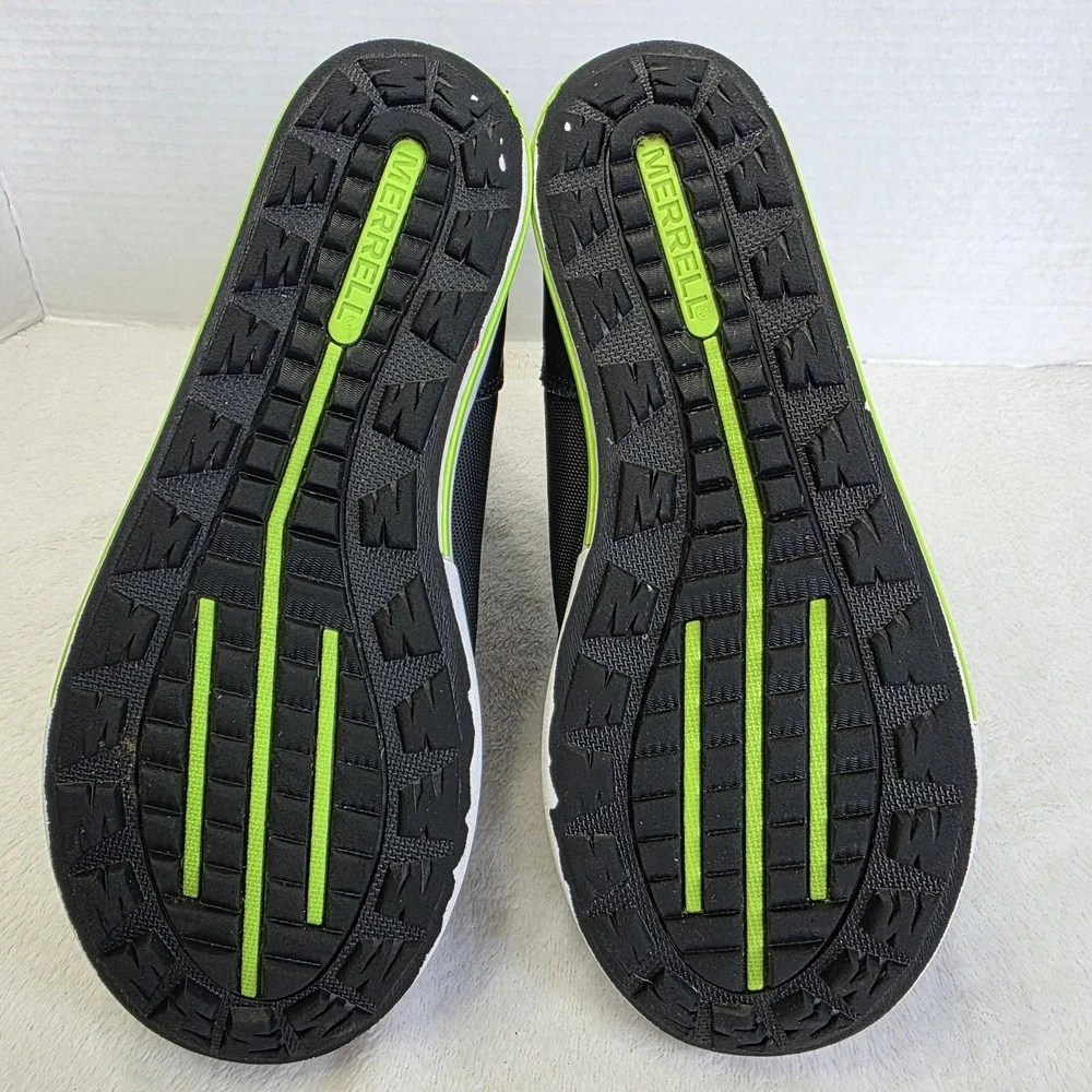 Merrell‎ Boys Snow Boots size 4M Snow Bank Winter Waterproof